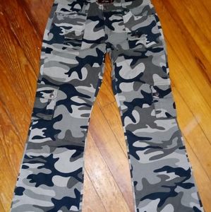 Cargo Stretch flare/ bootcut pants Nwt's 13/14